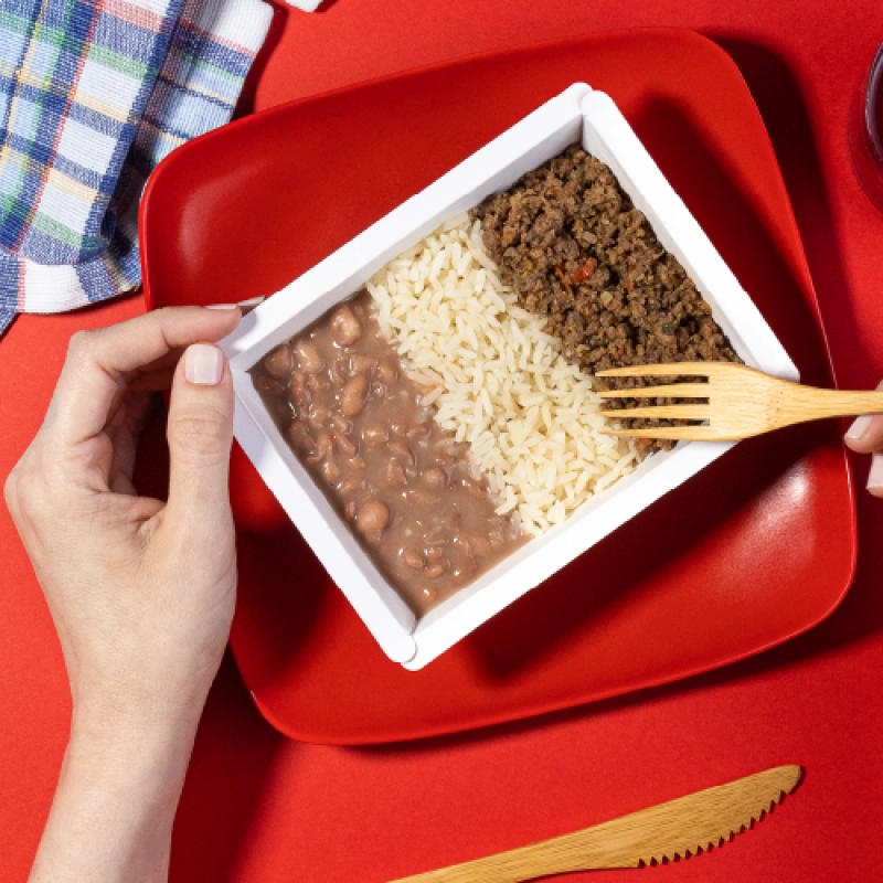 marmita - carne moída + arroz branco + feijão carioca